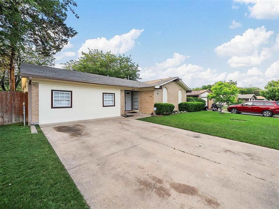 1st image of 3633 Edgewood Dr #3633