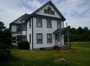 1521 Route 22b, Morrisonville, NY 12962