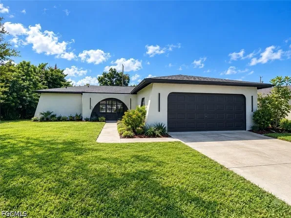 132 SE 45th St, Cape Coral, FL 33904