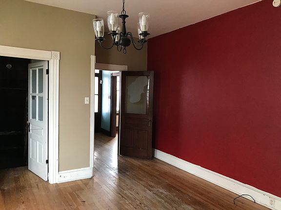 5th image of 232 Hellam St