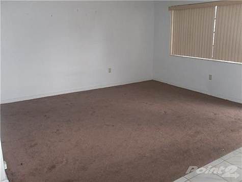 3rd image of 932 NW 175th Ter