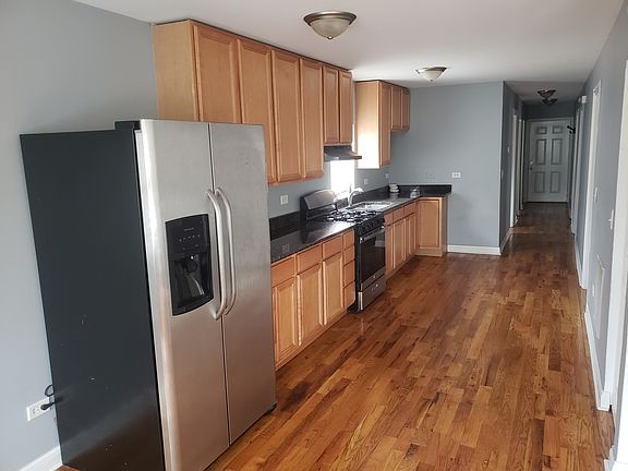 3rd image of 3914 W Flournoy St