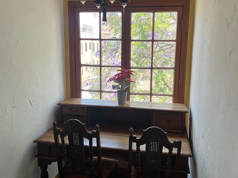 366 N Curson Ave #7 — Photo 5