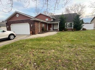5221 Overhill Dr, Saginaw, MI