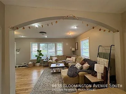 6638 Bloomington Ave S — Photo 23