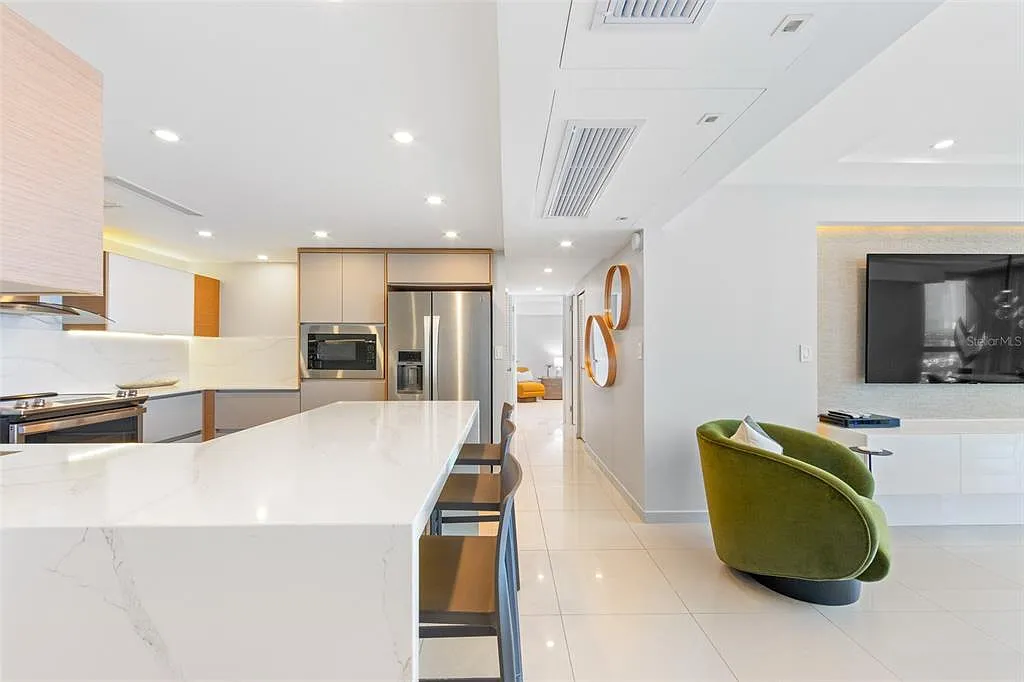 48 Luis Munoz Rivera Ave — Photo 4
