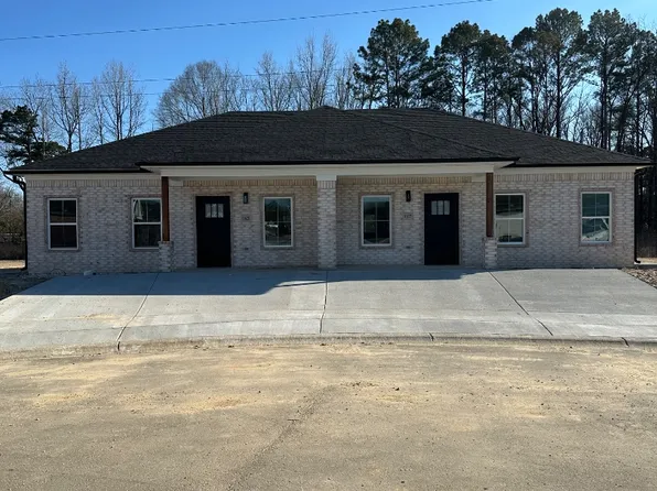 1620 Crestwood Dr, Benton, AR