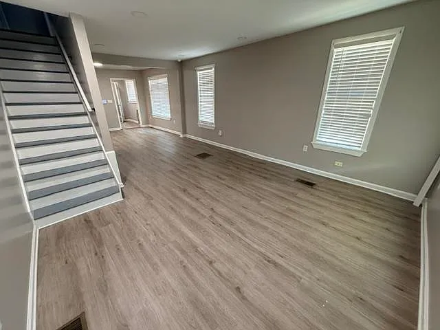 549 Josephine St — Photo 7