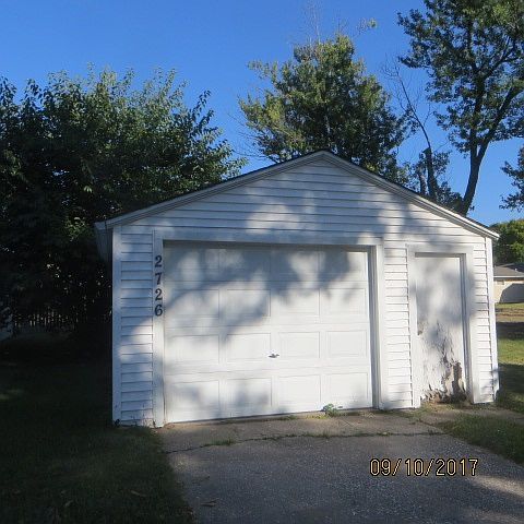 2nd image of 2726 41st St