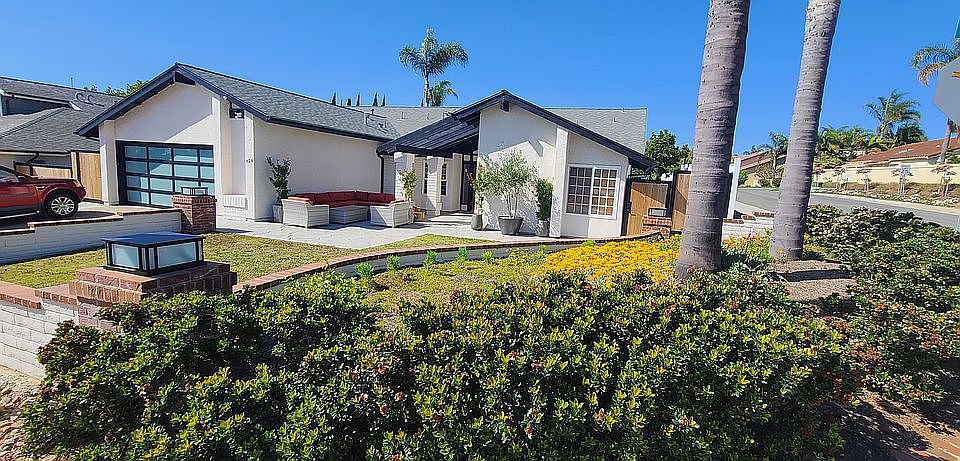 1st image of 926 Daisy Ave