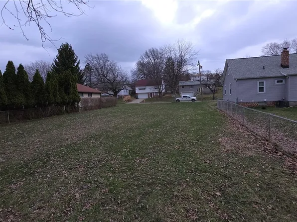 4930 E 81st St, Garfield, OH 44125