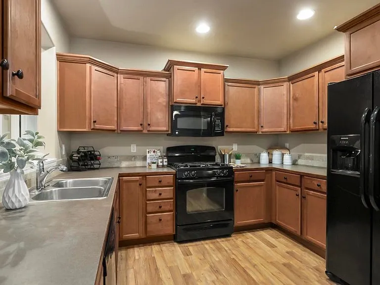 61129 Teton Ln — Photo 4
