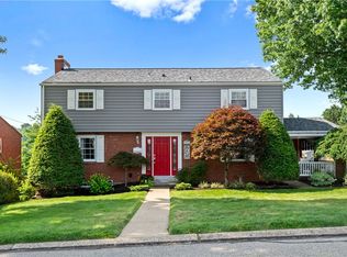 1271 Cardinal Dr, Pittsburgh, PA 15243