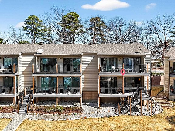 4th image of 208 Daffodil St APT B1