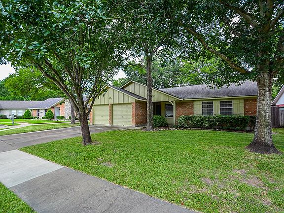2nd image of 13622 Runney Meade Dr