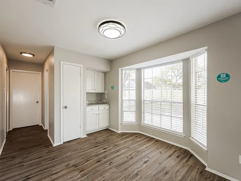 8238 Meadow Post St — Photo 7