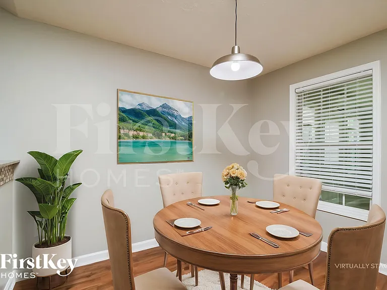 140 Thrasher Rd — Photo 7