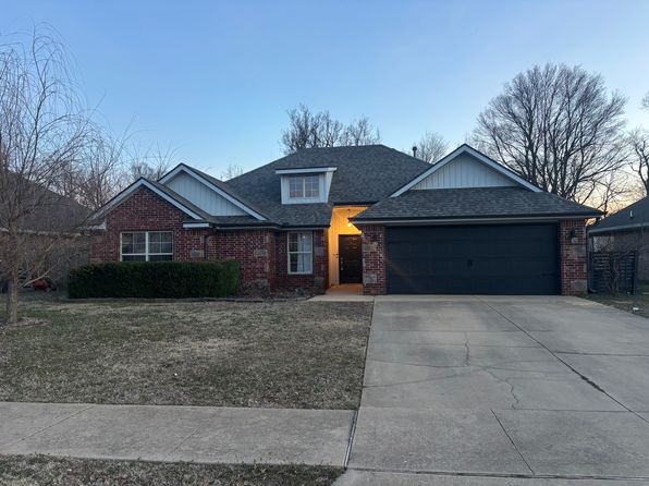 3009 SW Briar Creek Ave