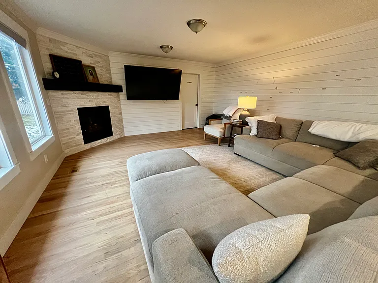 1090 Barney Dairy Rd — Photo 11