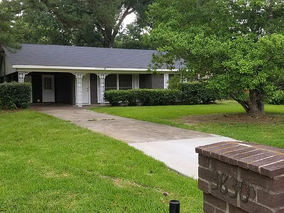 2nd image of 3830 Cornell Dr