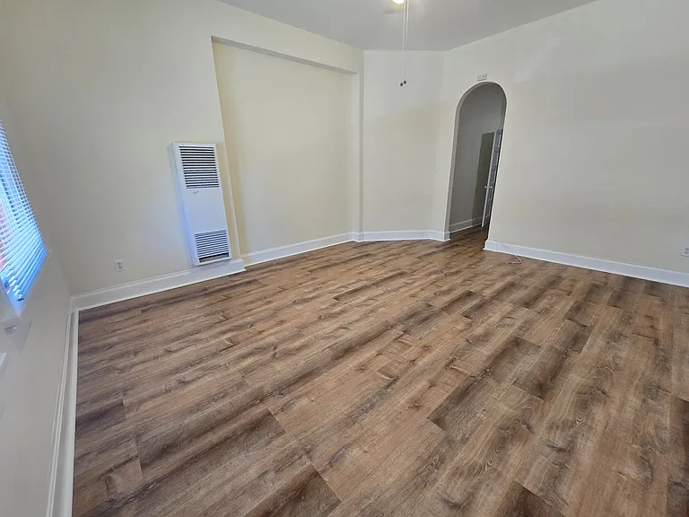 121 1/2 N Glassell St #7 — Photo 5