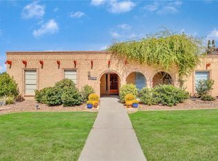 6853 La Cadena Dr, El Paso, TX 79912