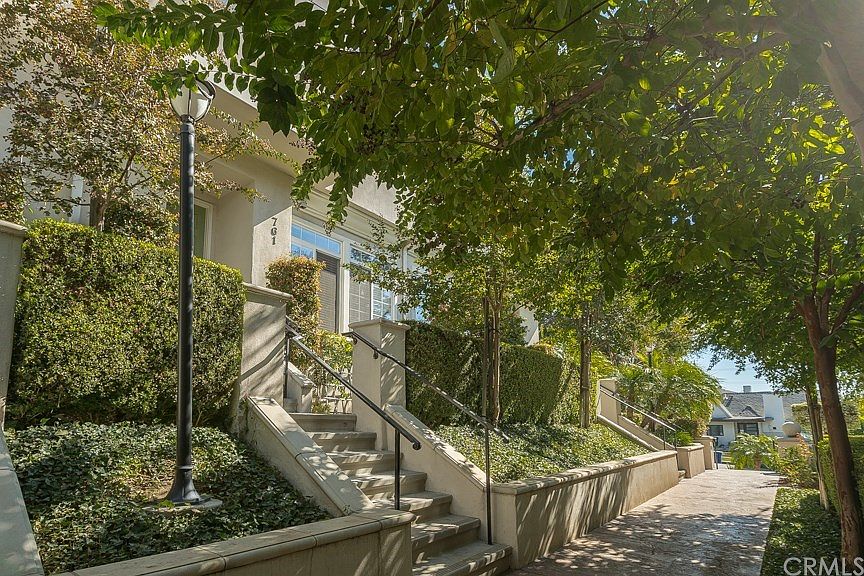1st image of 761 E Olive Ave