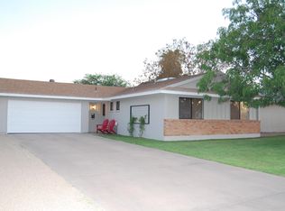2323 E Laurel Ln, Phoenix, AZ 85028