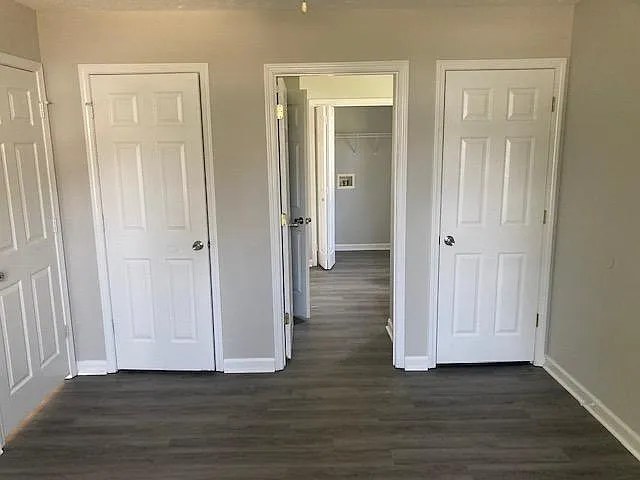 704 Seaton Ct — Photo 15