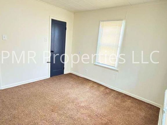 4th image of 2513 SW A Ave