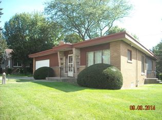 2121 E Maple St, Kankakee, IL 60901