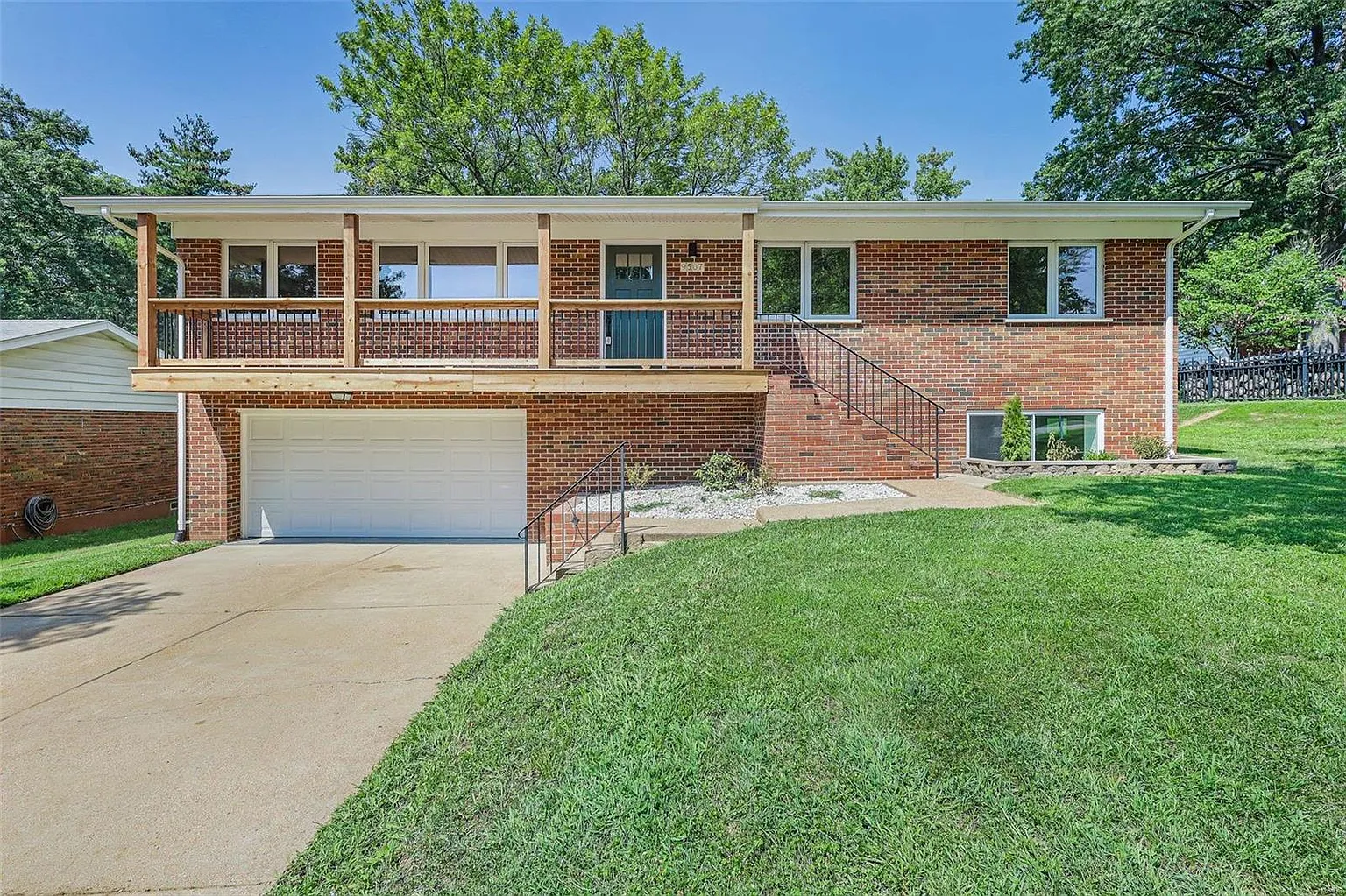 9507 Craigwood Ter photo 1