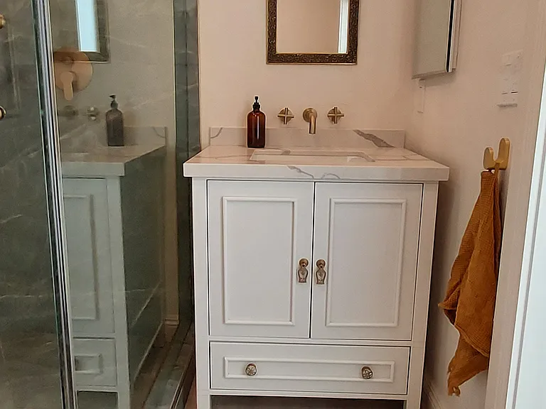 Mirror shown has been replaced by larger mirror since photos