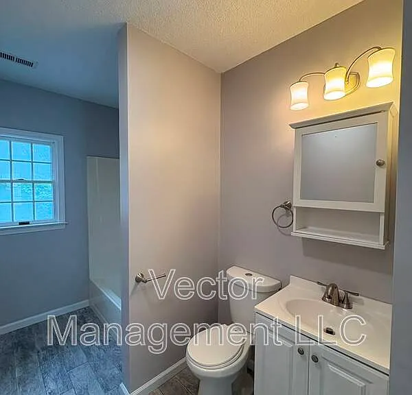 2842 Dixwell Ave #D — Photo 6