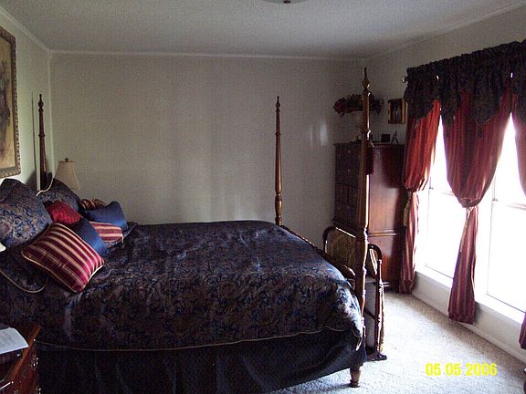 Downstairs master bedroom