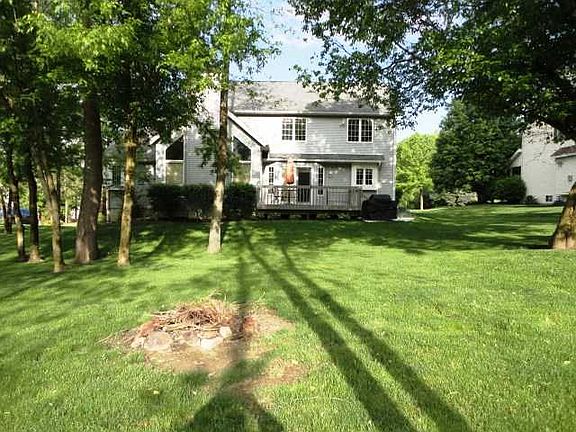 2nd image of 1311 Pin Oak Ln
