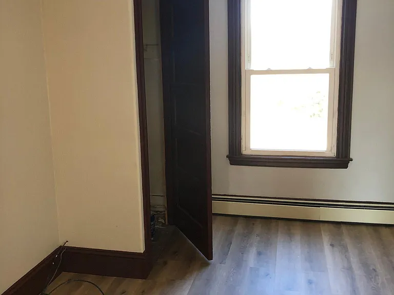 Eleanor St — Photo 2