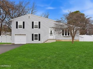 725 Birmingham Avenue, Toms River, NJ 08757