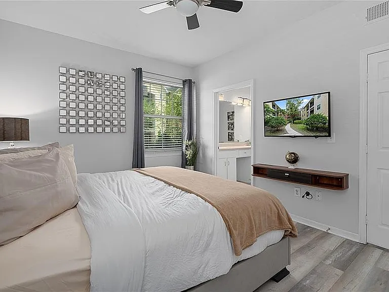 1810 E Palm Ave #1 — Photo 11