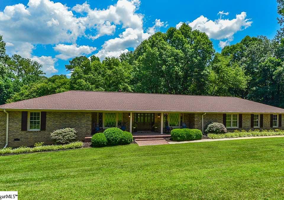 1st image of 114 Vista Dr
