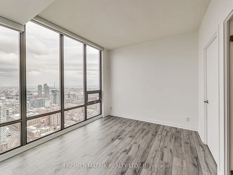 33 Lombard St #3804 — Photo 20