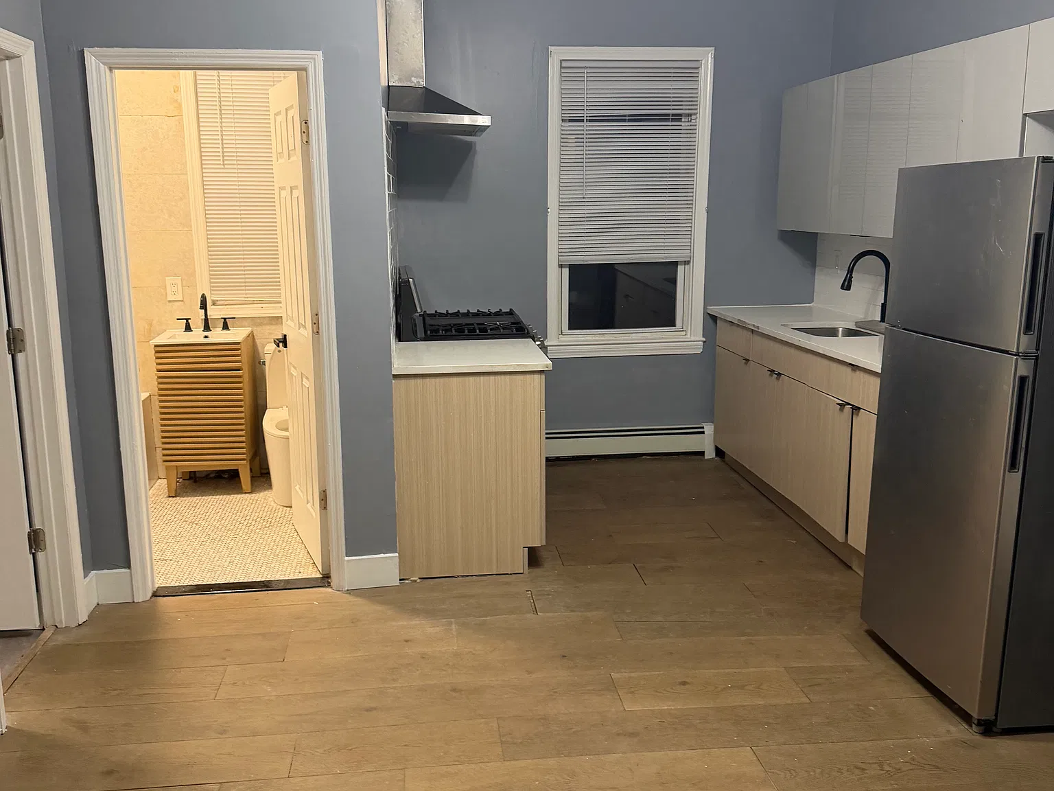 4 bed, $2,800 — Photo 2