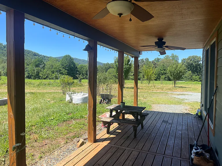 8810 Irish Rd — Photo 19