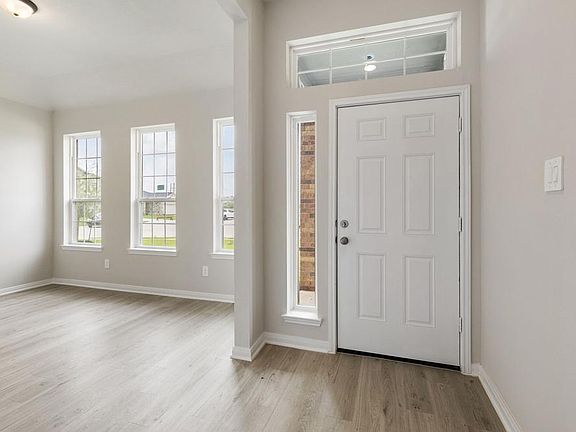 5th image of 8305 Ocean Jasper Ln