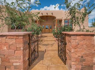11 Calle Ventoso W, Santa Fe, NM 87506
