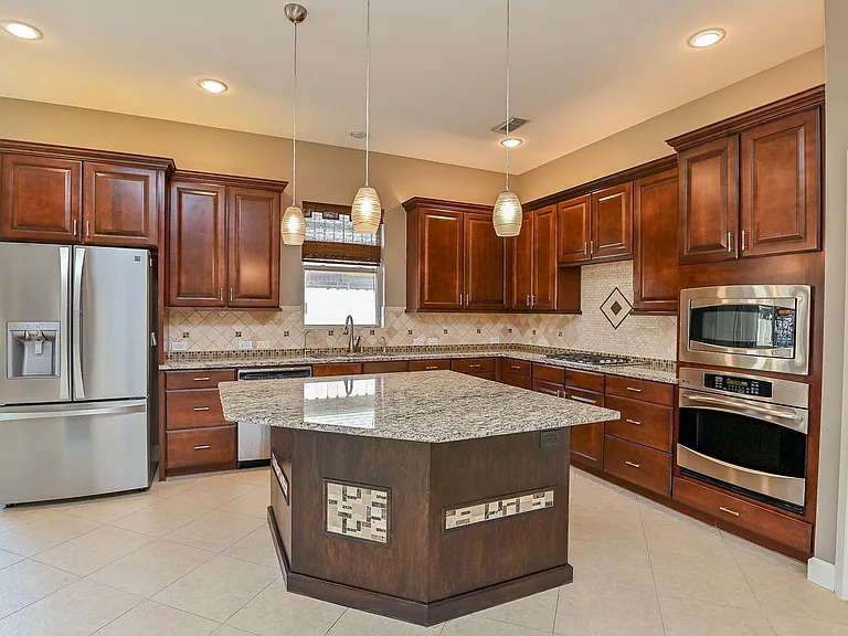 24618 Fremont Manor Ln — Photo 22