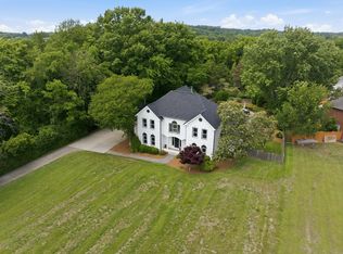 424 Martingale Dr, Franklin, TN 37067