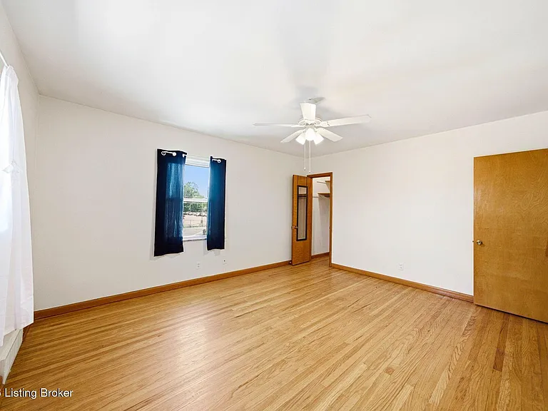 119 McArthur Dr #3 — Photo 8