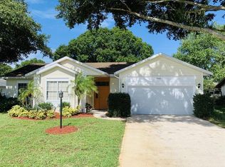 4660 Hidden Lake Dr, Port Orange, FL 32129