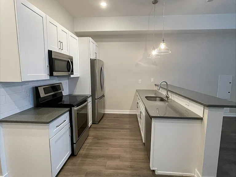 1342 N Marston St #2 — Photo 8